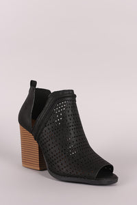Qupid Perforated V-Cut Chunky Heeled Distressed Ankle Boots - visitors