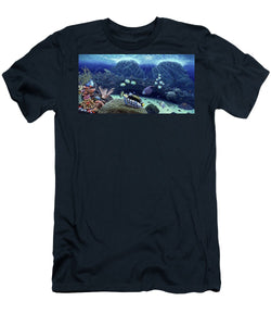 Clown Fish - Men's T-Shirt (Athletic Fit) - visitors